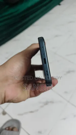 Oppo A6 128 GB Black