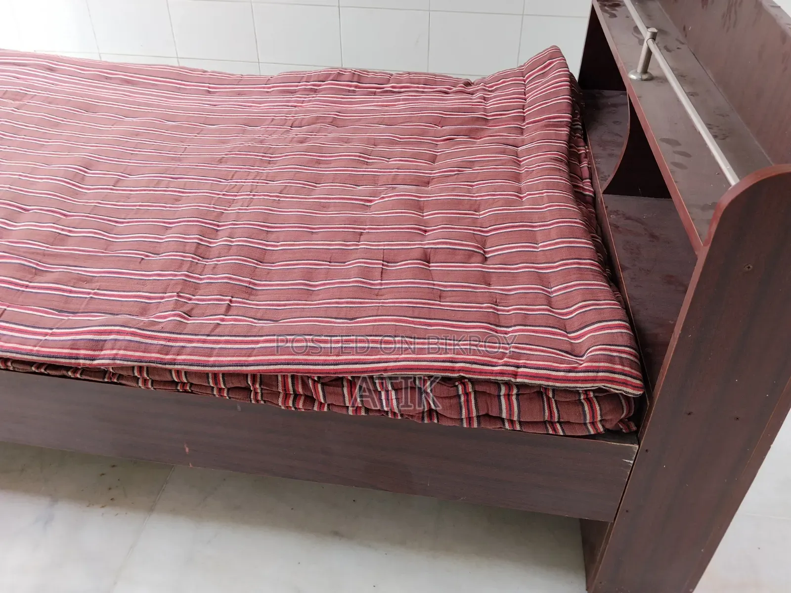 সিঙ্গেল বেড