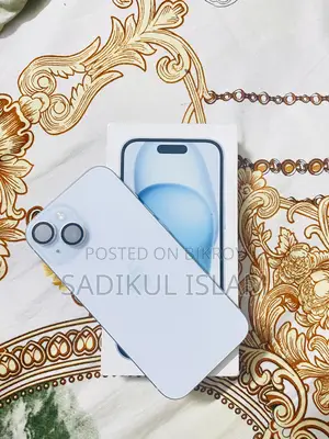 Apple iPhone 15 128 GB Blue