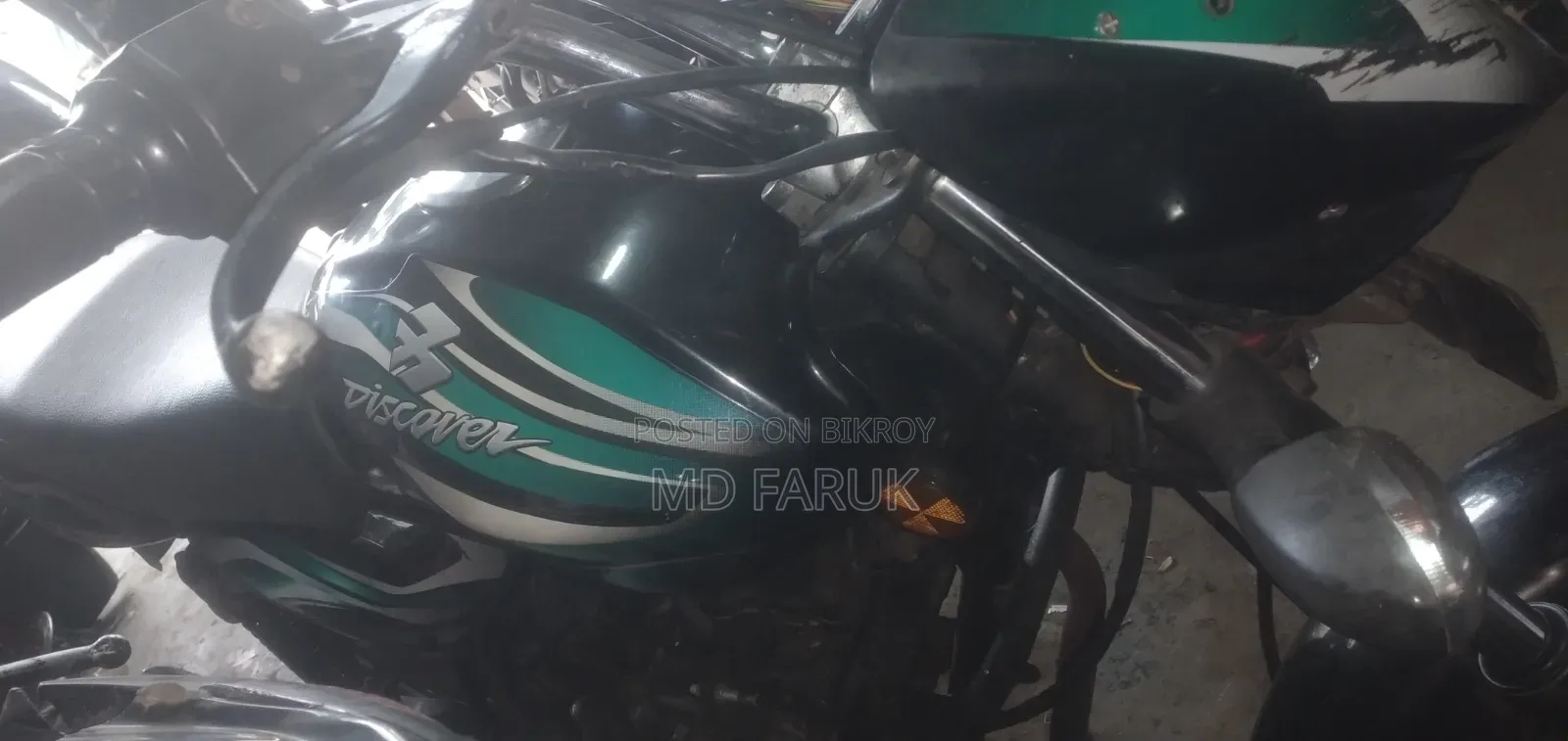 Bajaj Discover 100 2011 Black