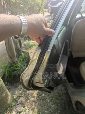 টয়োটা অ্যালিয়ন ২০০৪ সিলভার