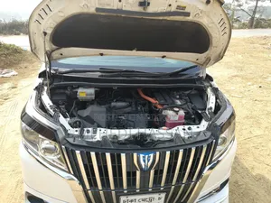 Toyota Noah 2016 Pearl