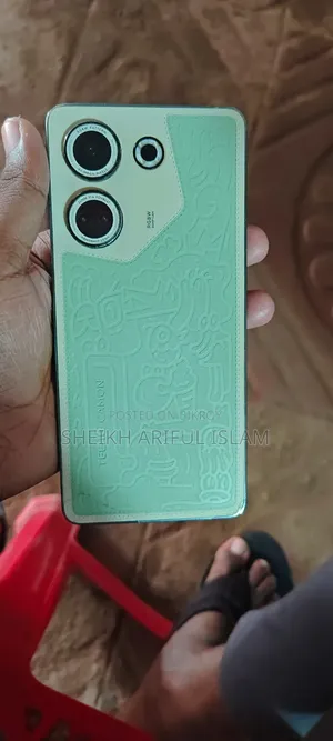 Tecno Camon 20 256 GB ব্রোঞ্জ