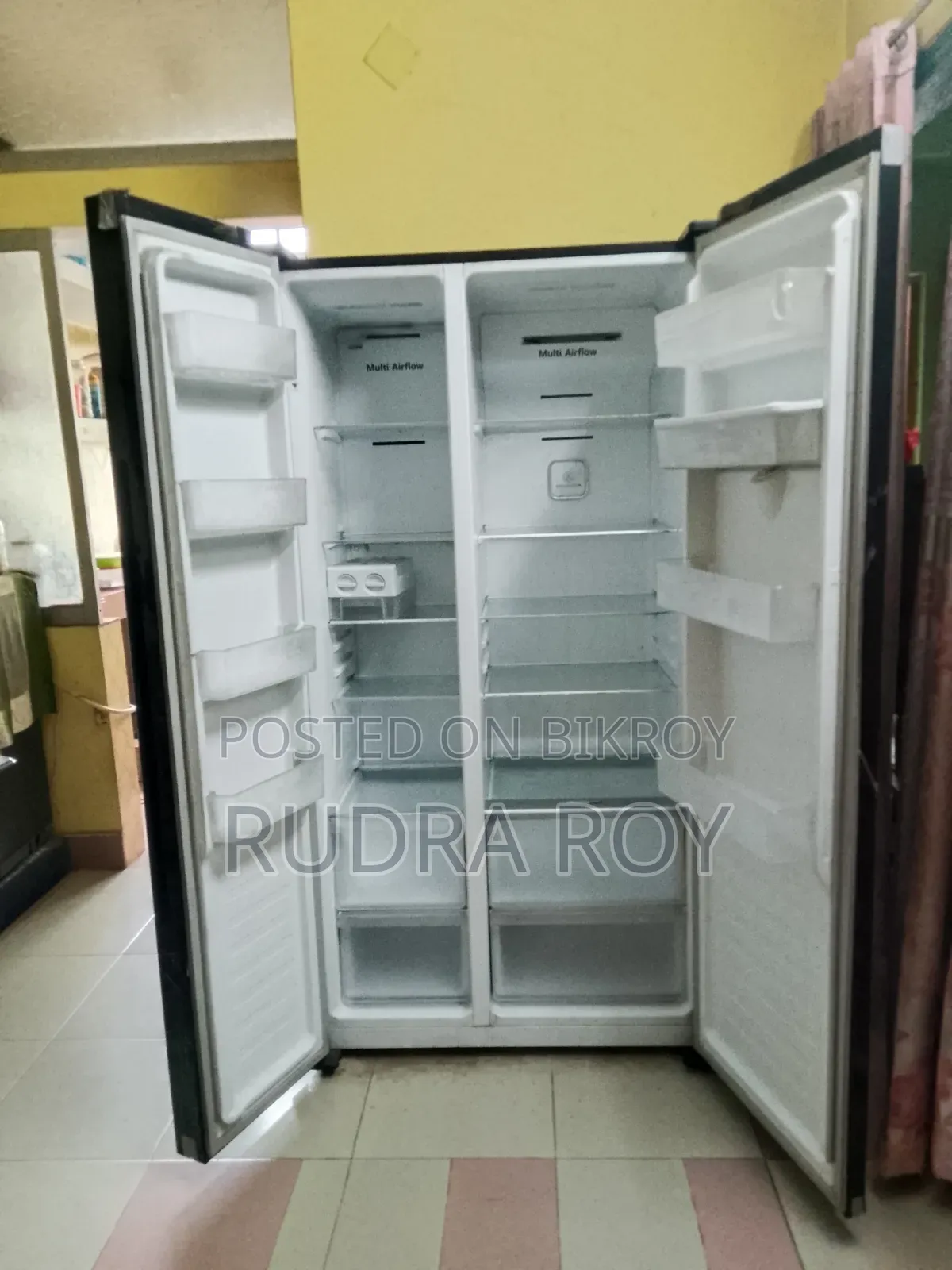 একটি Eco Plus ফ্রিজ বিক্রি হবে।