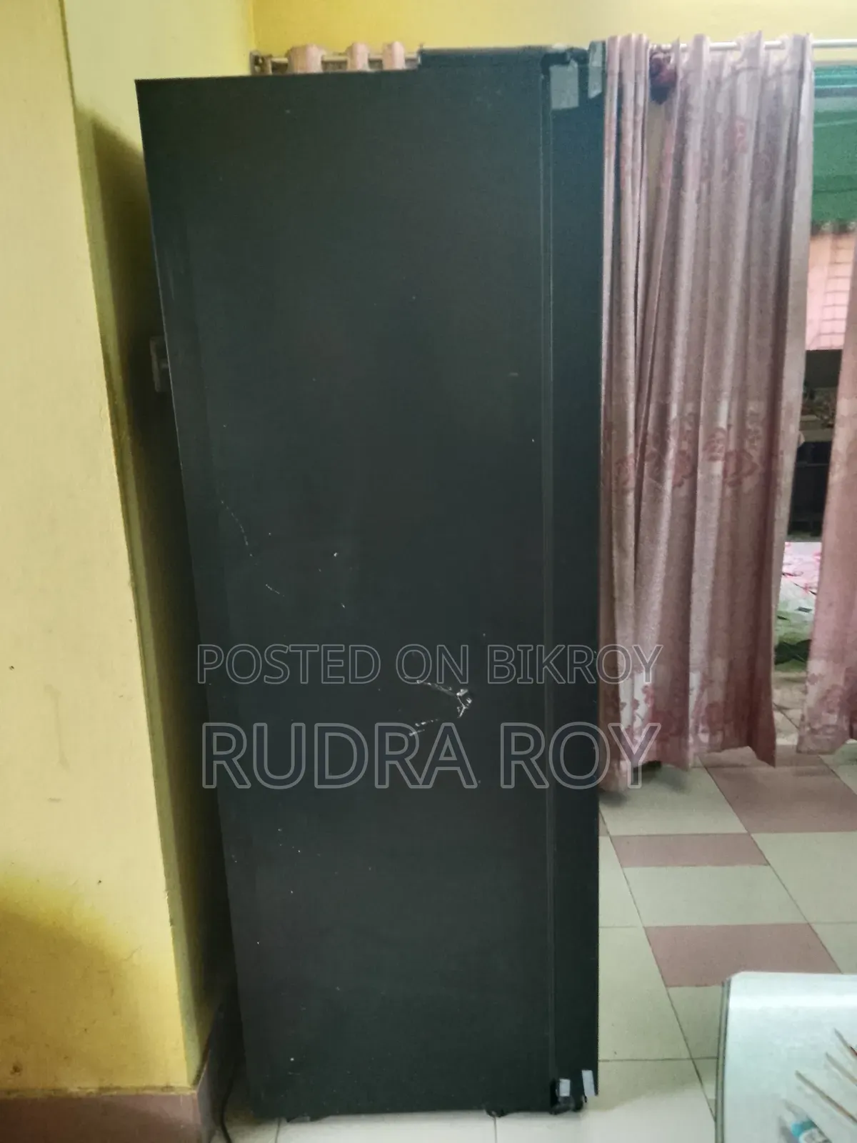 একটি Eco Plus ফ্রিজ বিক্রি হবে।