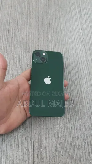 Apple iPhone 13 128 GB Green