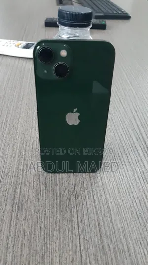 Apple iPhone 13 128 GB Green