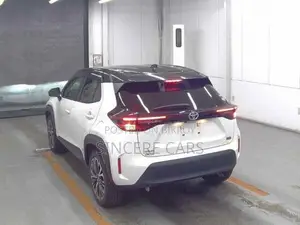 Toyota Yaris Cross 2021 Pearl
