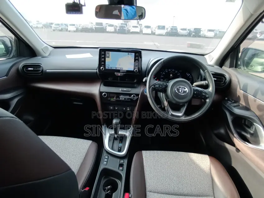 Toyota Yaris Cross 2021 Pearl