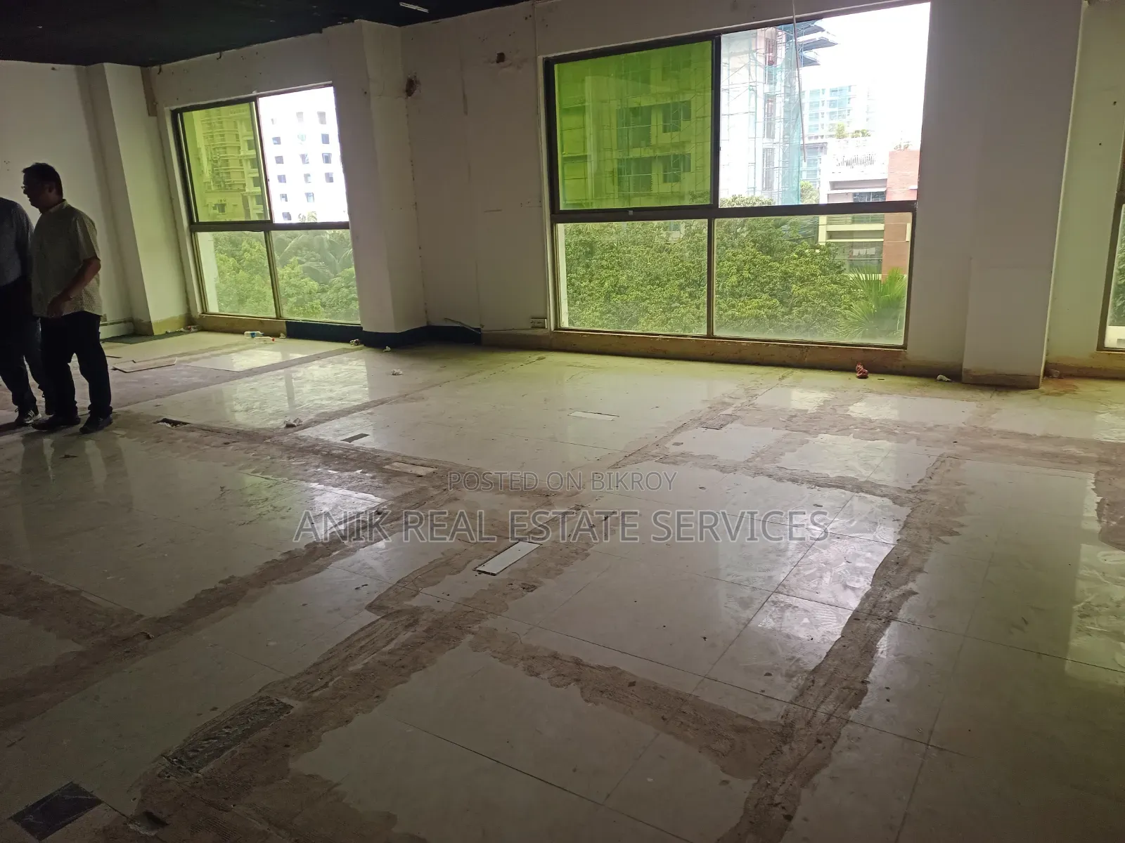 Commercial 2700 SFT Office Space Rent for Gulshan Avenue