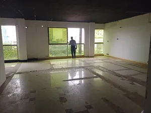 Commercial 2700 SFT Office Space Rent for Gulshan Avenue
