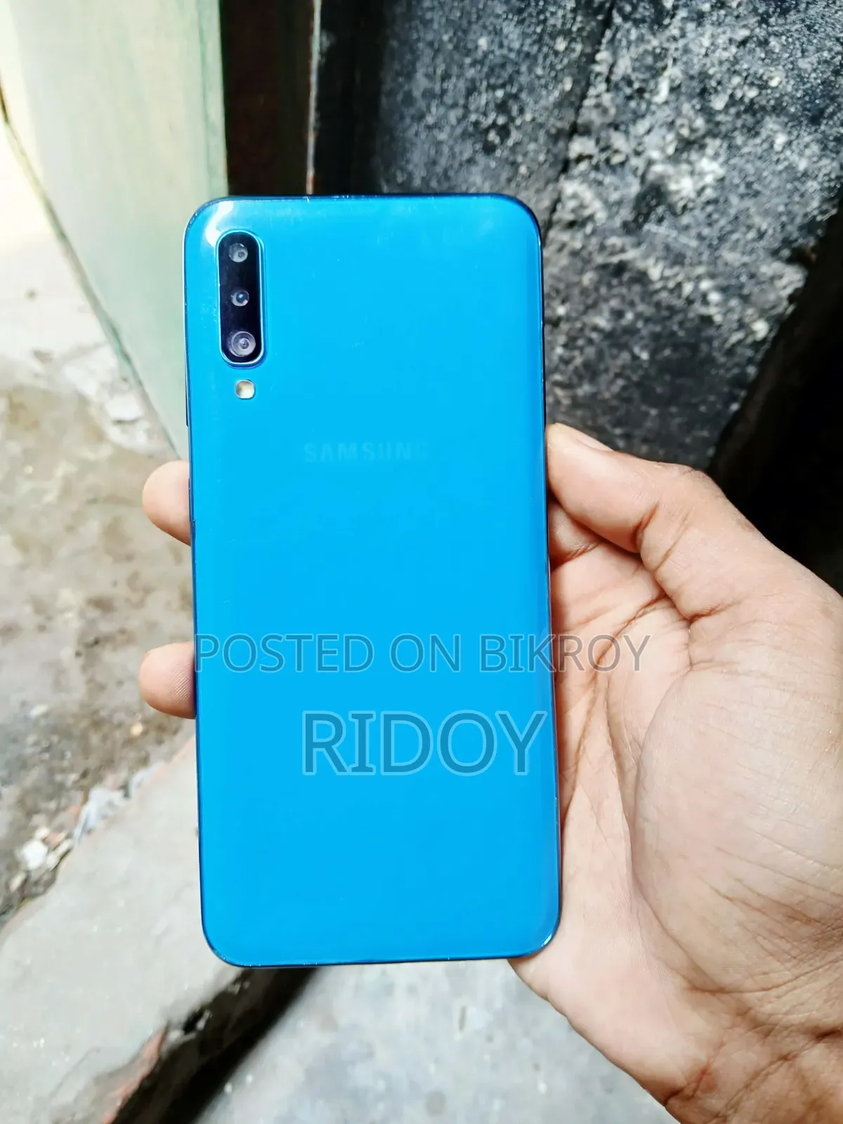 স্যামসাং গ্যালাক্সি এ৫০ ১২৮ জিবি নীল
