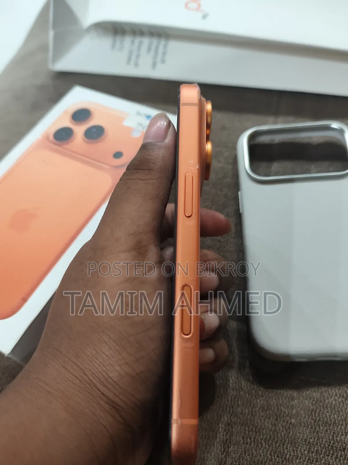 New Apple iPhone 17 Pro 256 GB Orange