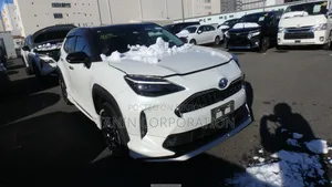 Toyota Yaris Cross 2021 Pearl