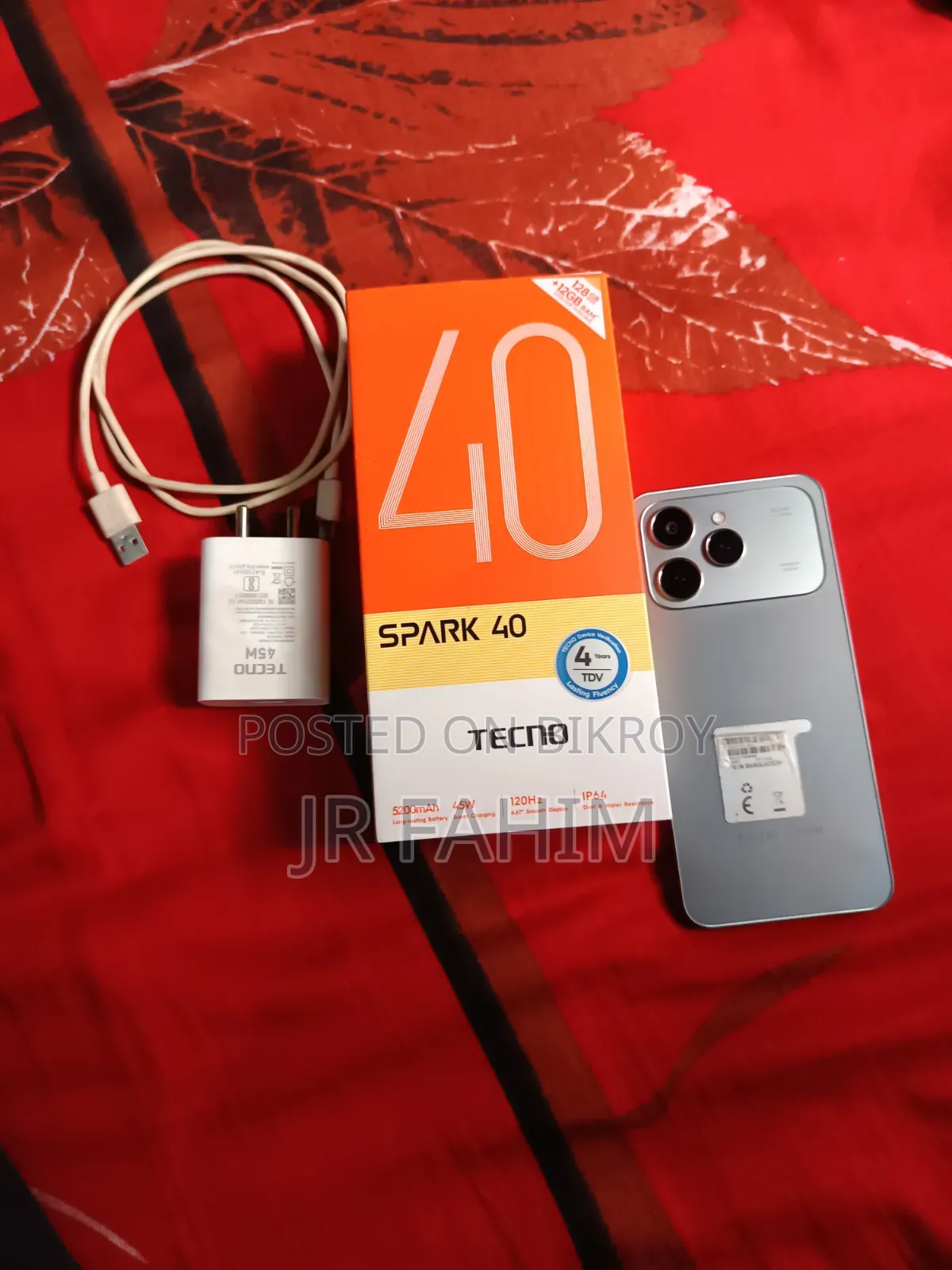 Tecno Spark 40 128 GB Gray
