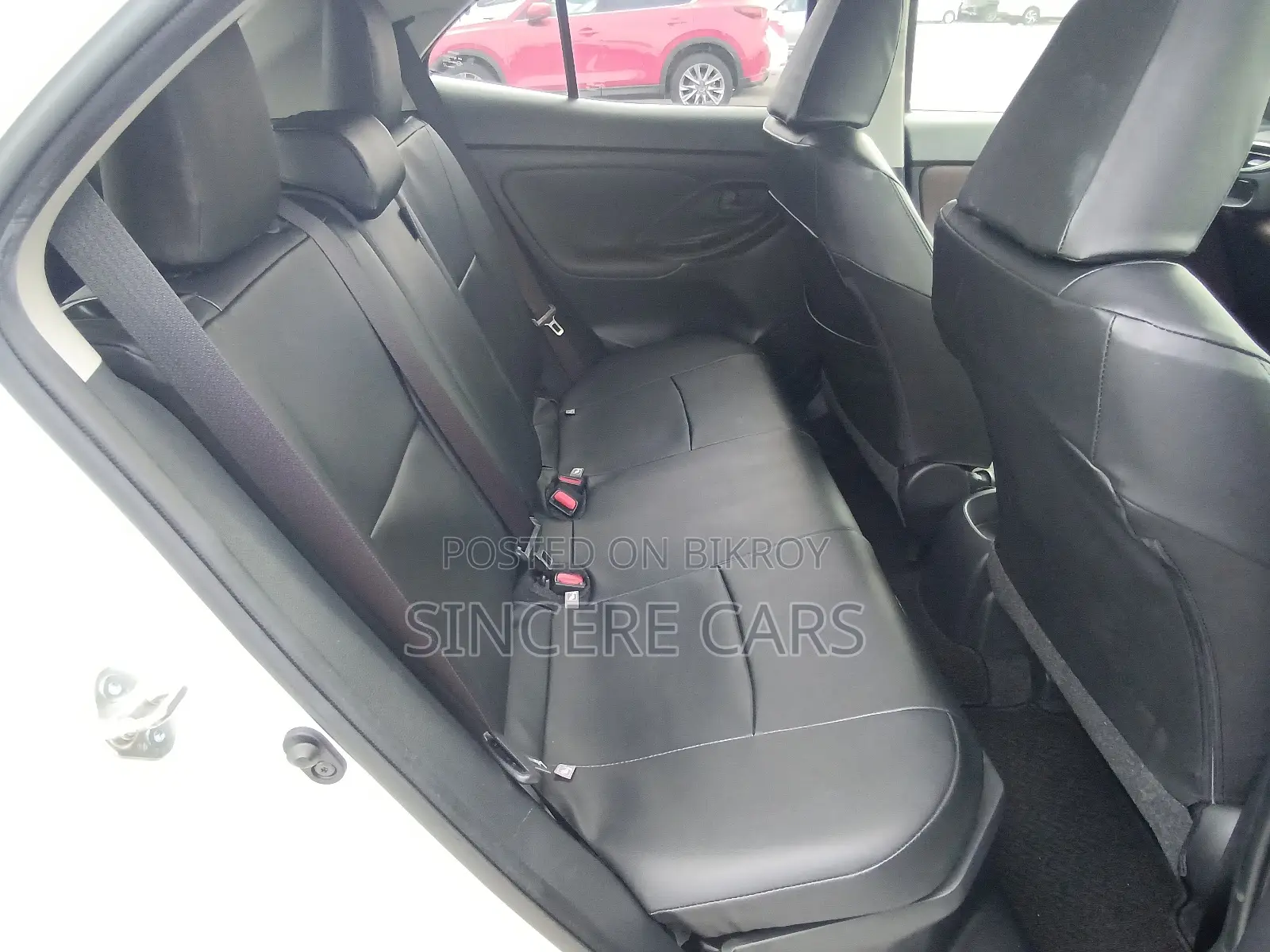 Toyota Yaris Cross 2021 Pearl