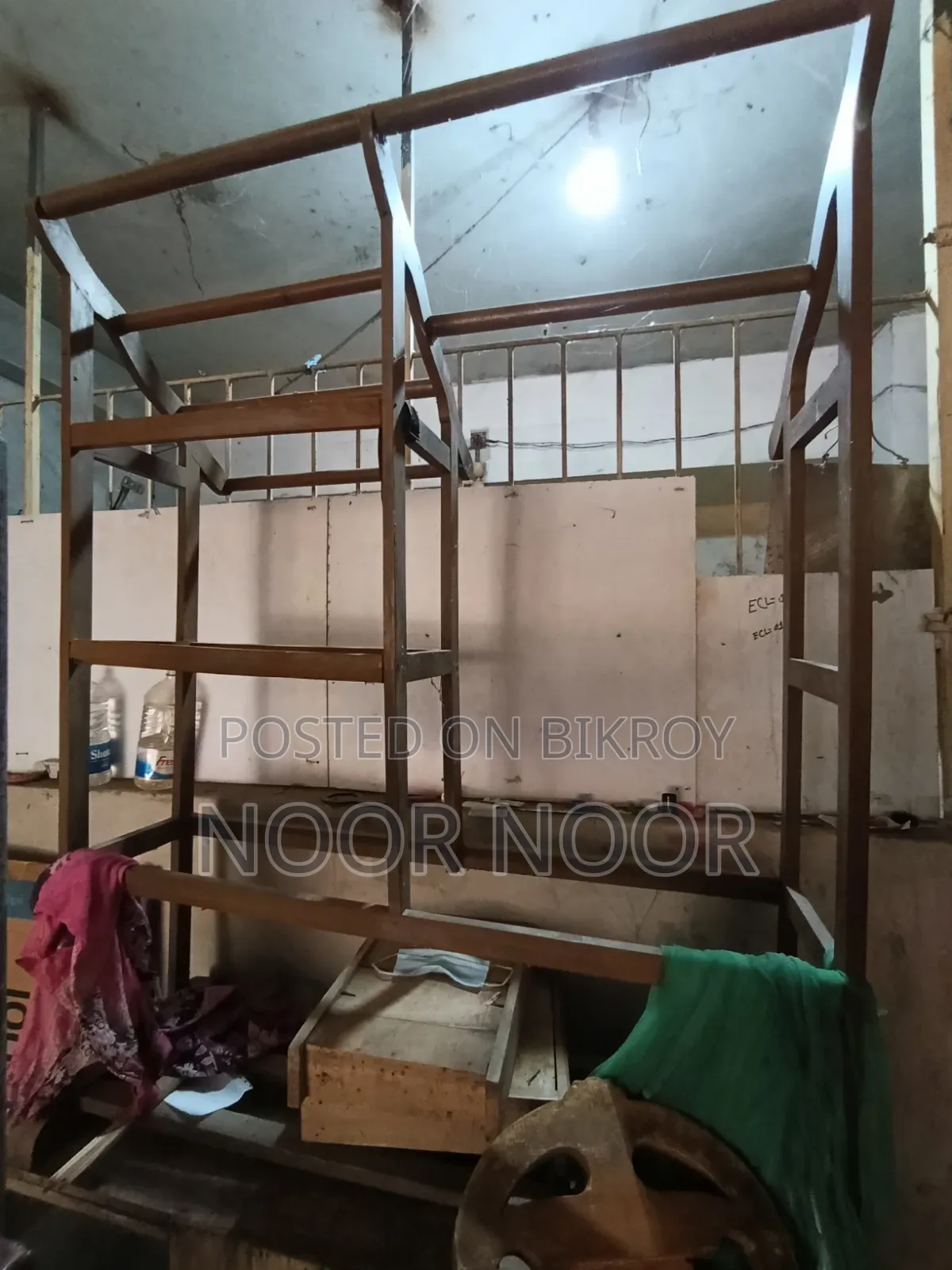 Clothes Storage Rack