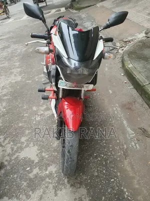 TVS Apache RTR 160 2V 2015 Red
