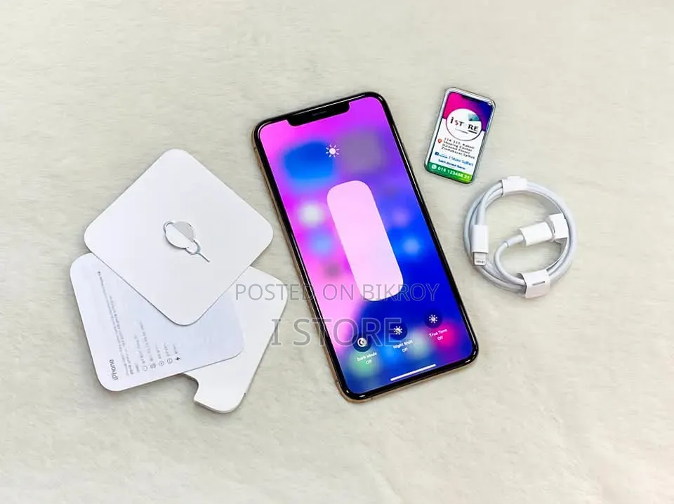 Apple iPhone XS Max 64 GB Gold