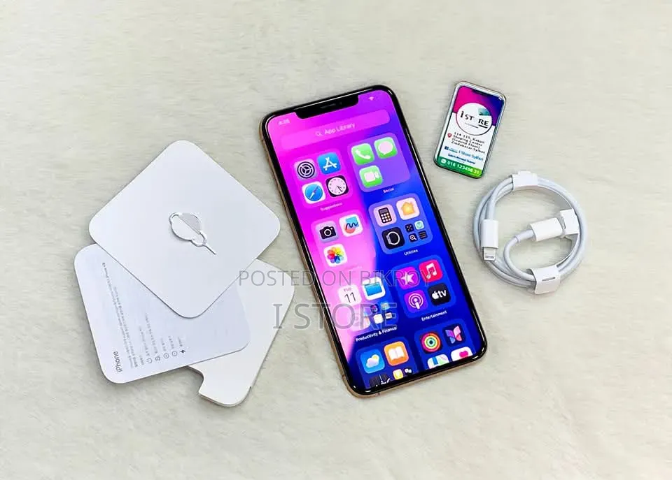 Apple iPhone XS Max 64 GB Gold