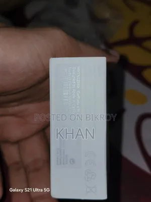 Apple Earpods With Lightning Connector