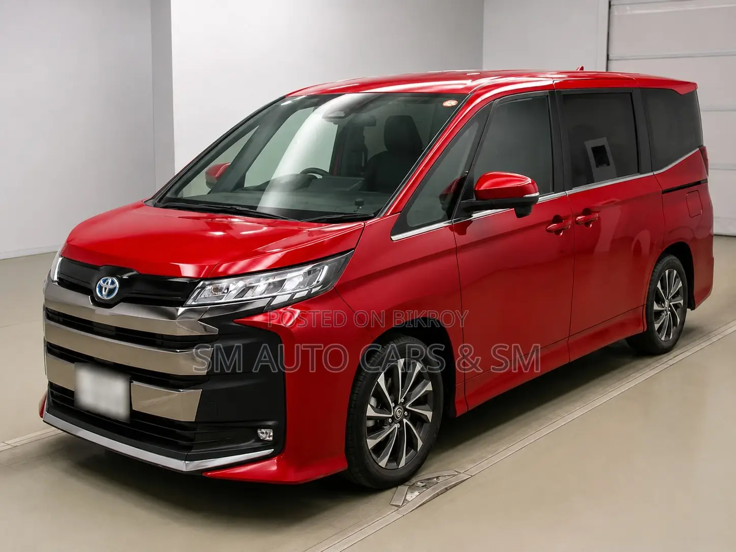 Toyota Noah 2022 Red