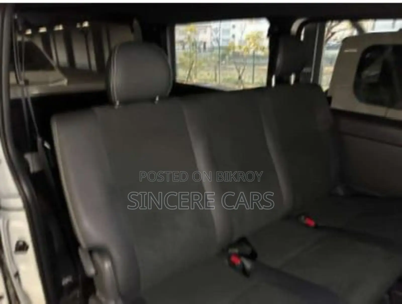 Toyota HiAce 2021 Pearl