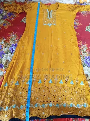 থ্রি পিস বিক্রি