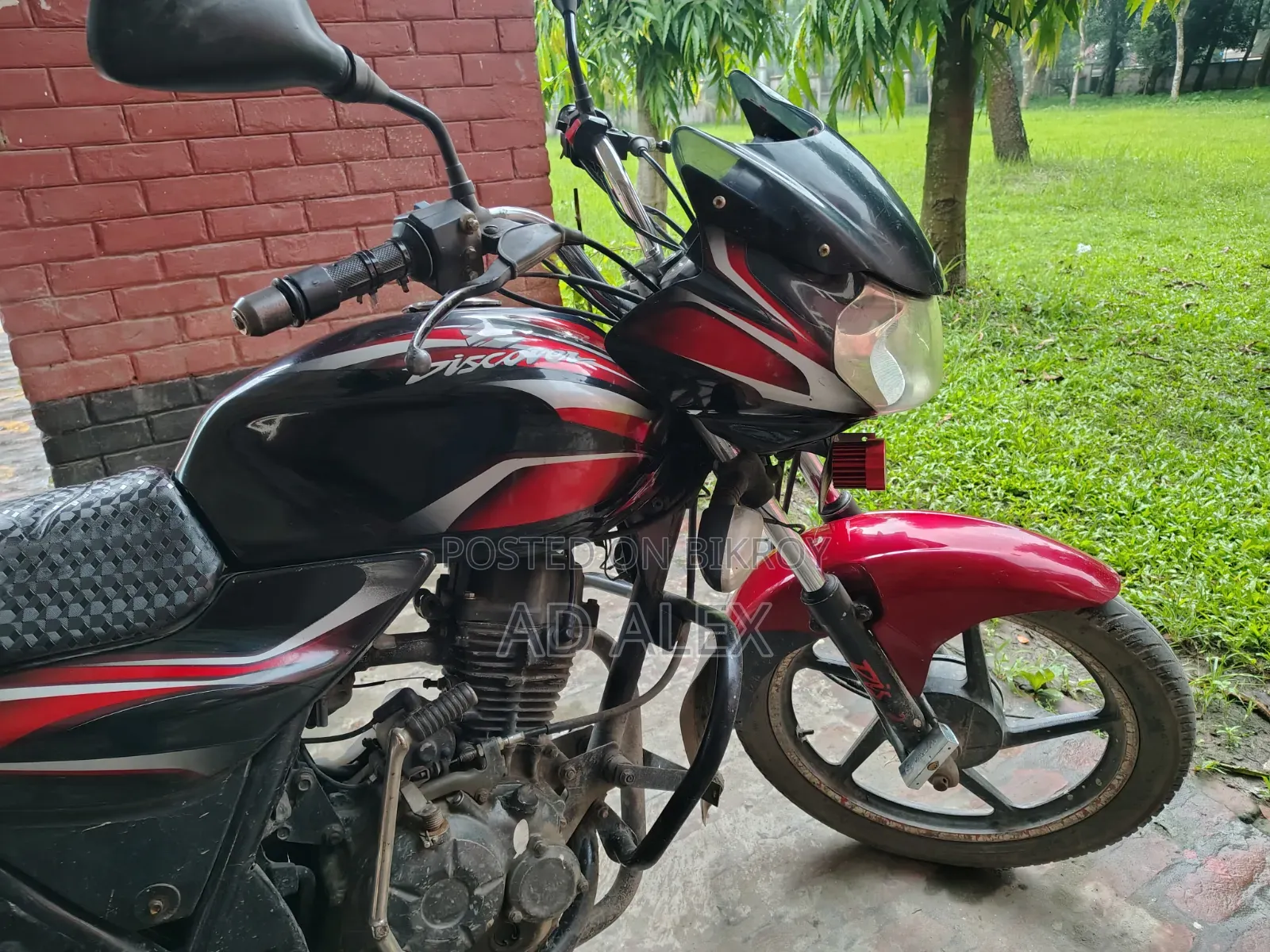 Bajaj Discover 100 2017 Black