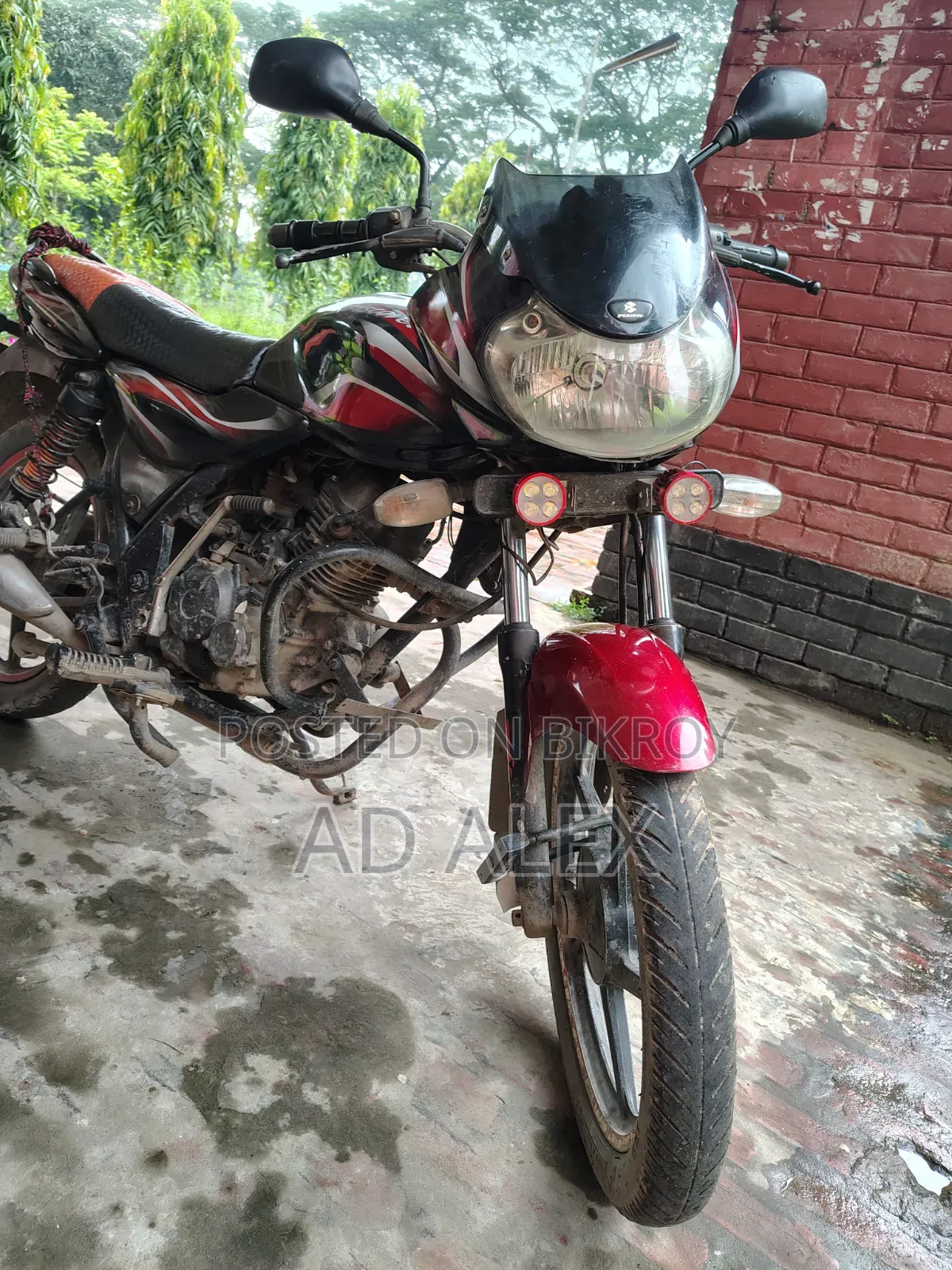 Bajaj Discover 100 2017 Black