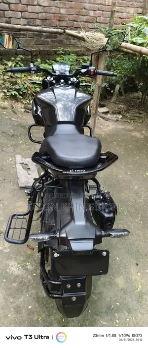 Hero Dash 125 2025 Black