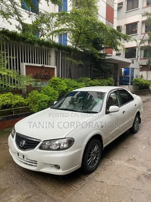 Nissan Sunny 2010 White