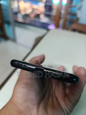 রিয়েলমি ৯আই ১২৮ জিবি কালো