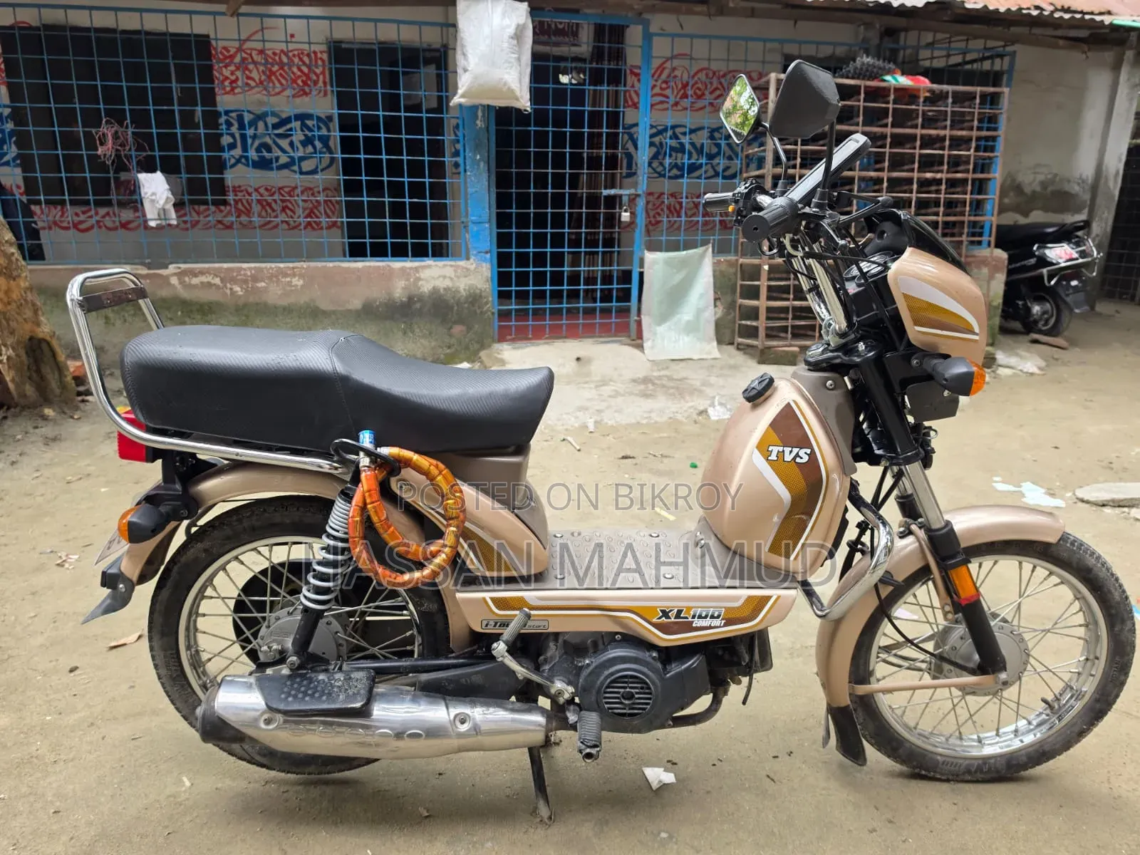 TVS XL 100 i-Touch 2026 Gold