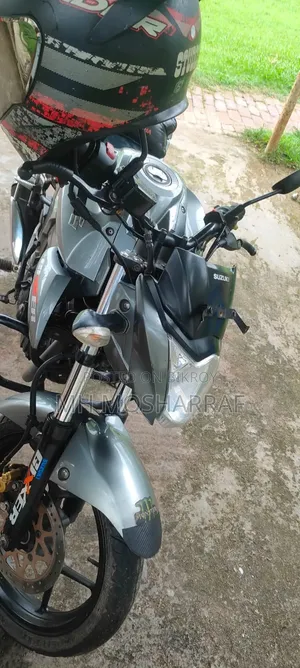 Suzuki Gixxer Monotone 2021 Gray