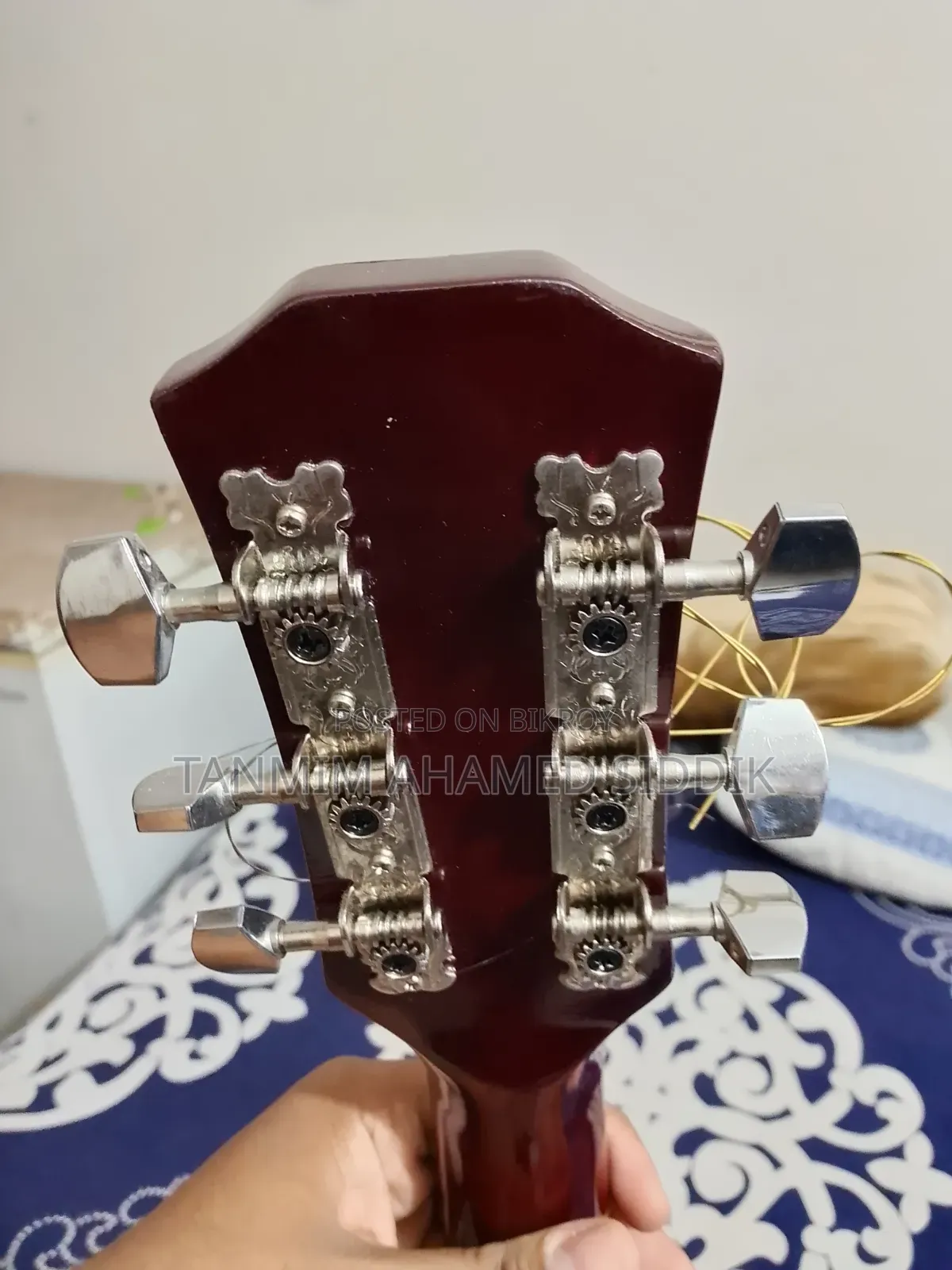 A very beautiful guitar