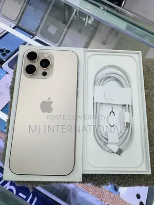 Apple iPhone 16 Pro Max 256 GB Gold