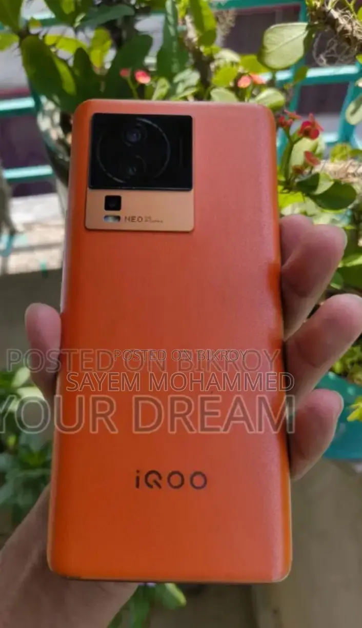 iQOO 256 GB Orange