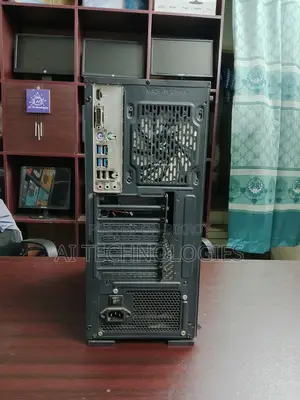 Desktop Computer MSI Model 8GB AMD Ryzen 5 SSD 128GB