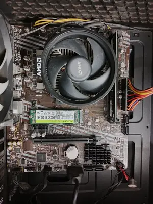 Desktop Computer MSI Model 8GB AMD Ryzen 5 SSD 128GB