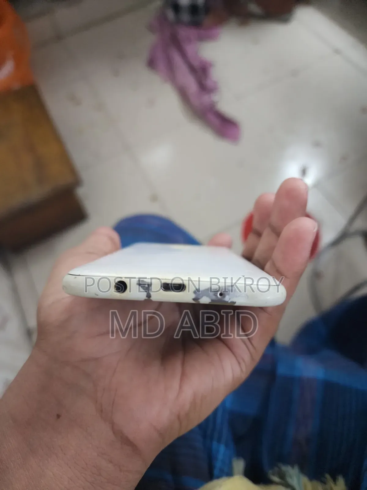 Samsung Galaxy J5 8 GB White