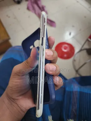 Samsung Galaxy J5 8 GB White