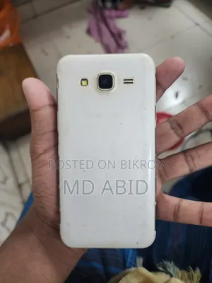 Samsung Galaxy J5 8 GB White
