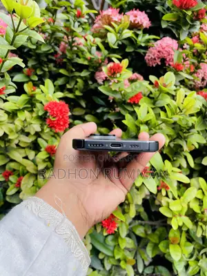 Apple iPhone 16 Pro 128 GB Black
