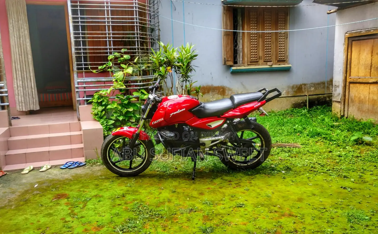 বাজাজ পালসার ১৫০ ২০১১ লাল