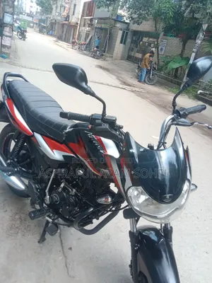 Bajaj Discover 125 2023 Black