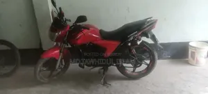Runner Turbo 125 2017 Red