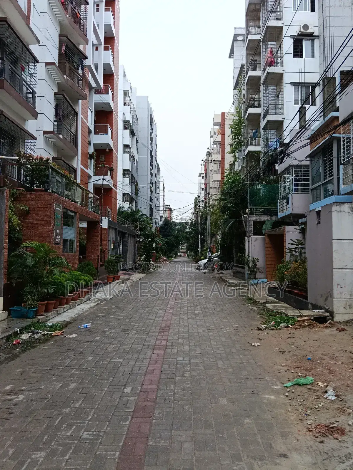 Dhanmondi 9 Katha Plot Sale