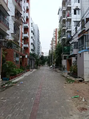 Dhanmondi 9 Katha Plot Sale