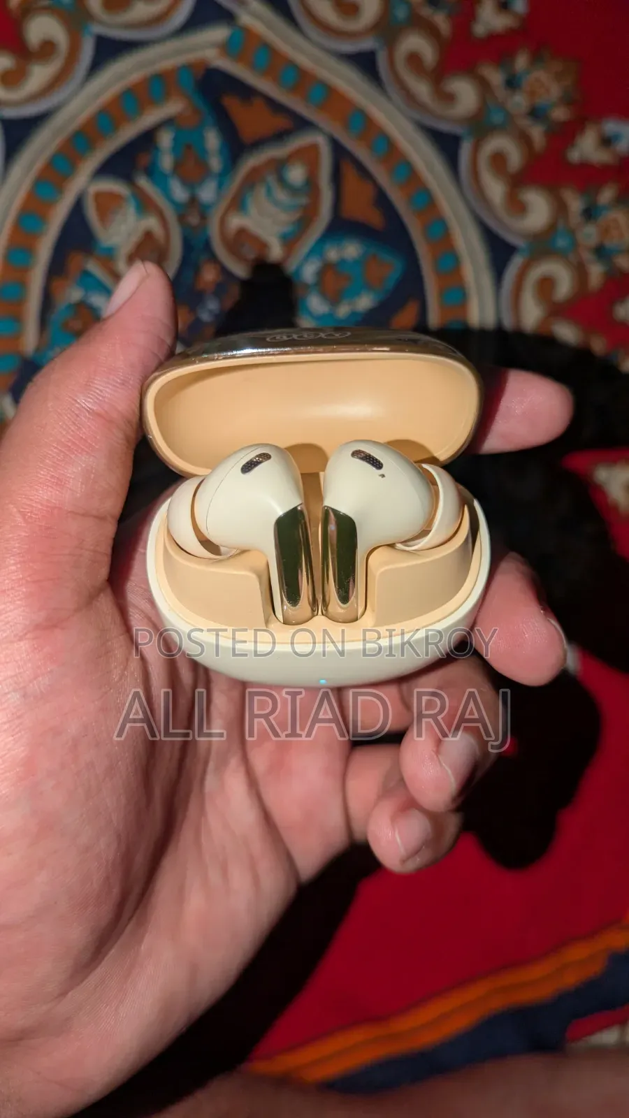 Air Buds For Sell